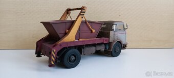 LIAZ 706 MTS ŘETĚZOVÝ KONTEJNER 1:43 DEAGOSTINI - 2