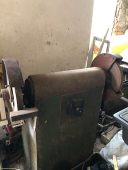 Bruska 8000 Kč - 2