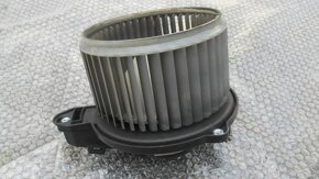 Audi A6 C5 - ventilátor topení - 2