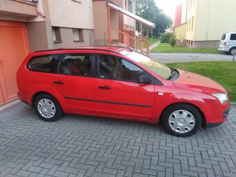 Prodám Ford Focus 1.6i 16v benzin MK2 STK platná - 2