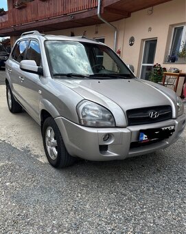 Hyundai Tucson 2.0 CRDi - 2