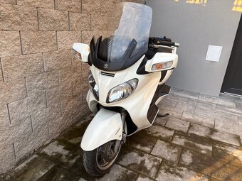 Suzuki Burgman 650 excutive 2010 - 2