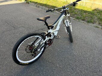 Sjezdové kolo specialized demo 8 I - 2