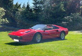 Ferrari 308 GTSi z roku 1982 - 2