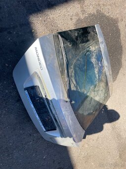Páté vrata Ford Mondeo mk3 - 2