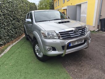 Prodám Toyota Hilux 3.0D-4D 4WD automat - 2