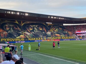 Prodám slavie vs pardubice - 2