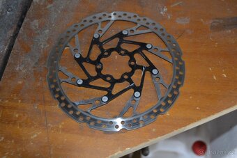 Brzdový kotouč Force 180 mm, 6 děr - 2