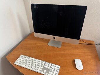 Apple iMac 21.5, Late 2013 + klávesnice + myš - 2