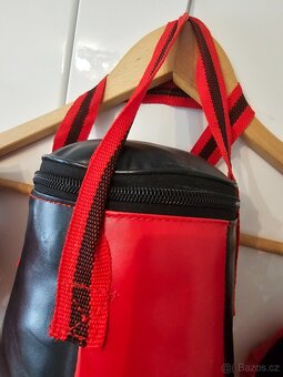 Boxovací pytel a rukacive - 2