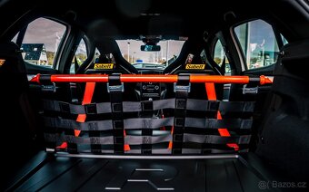 Renault Mégane R.S. Trophy-R - 2