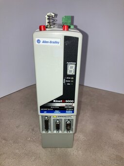 Servo měnič Kinetix 6000 2094-BM02-S - 2