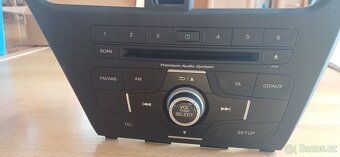 Nové autorádio Honda Civic 9 - 2