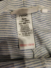 Krátké dívčí legíny Next vel.134 - 2