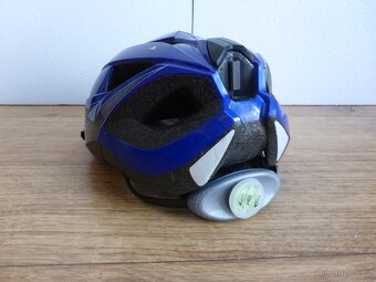 Cyklistická přilba - 2
