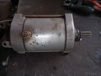 Startér Honda CBR 900 Fireblade - 2