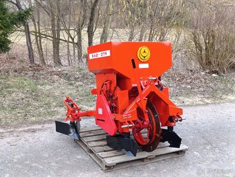 Sazeč brambor SA2-074 - 2