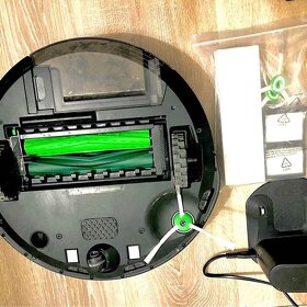 iRobot Roomba i5 (i5158) s ovládáním přes mobil - 2