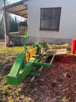 Štípačka na dřevo - 2