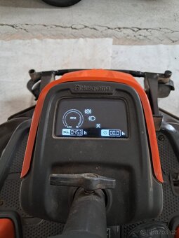 Husqvarna R 316TX AWD | sekací traktůrek - 2