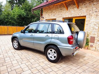 Toyota Rav trvalá 4X4 39 500 km benzín - 2