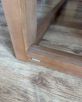 Masivní jídelní stůl KAVE HOME Sashi teak, PC 34500KČ - 2