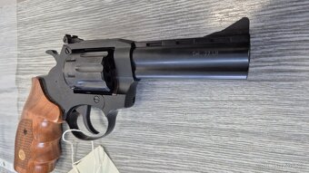 Revolver Holek model 241 ráže 22 Long Rifle - 2