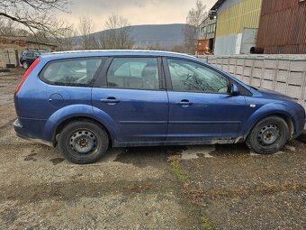 Focus 2005 1.6 85kw - 2