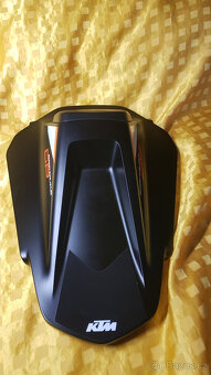 KTM kryt sedla na KTM 890 Duke - 2