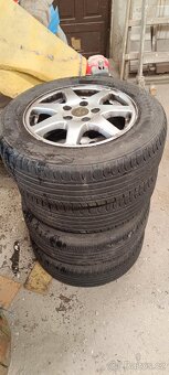 Letní pneu s diskama 6,5Jx15 H2 ET45 Pneu 195/65 R15 91H - 2