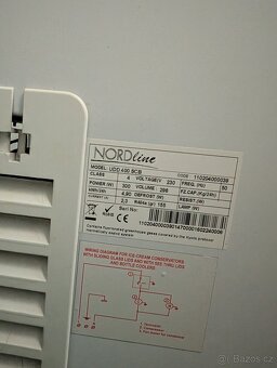 Pultová mraznička Nordline UDD 400 SCB - 2