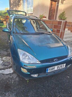 Ford fokus 2.0 benzin - 2