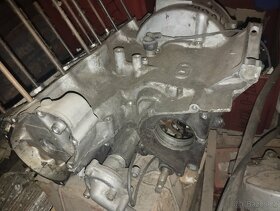 Prodám na Honda CBR 600 PC19E blok motoru - 2