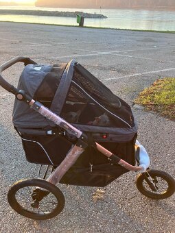 Kočárek pro psa do 23Kg PetBuggy - 2