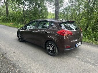 KIA CEED 1.4 73kw 2013 najeto 63.000km - 2