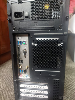 Prodám PC - je ještě v záruce - 2