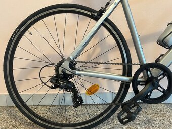 🚴♂️ Silniční kolo Triban R100 – výborný stav, doklady, mál - 2