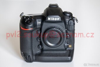 NIKON D5 - camerashuttercount 15200 - 2
