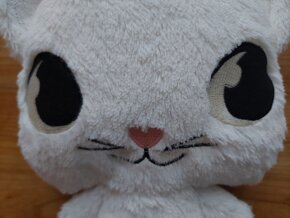 Zánovní plyšák - plyšáček bílá kočička - hračka a talisman - 2