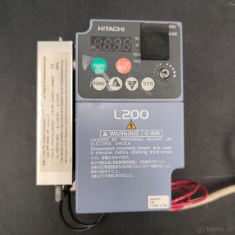 Frekvenční měnič HITACHI L200 použitý funkční - 2