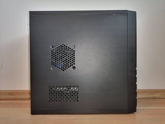 Čtyřjádrový počítač, 2 GB grafika - 2