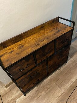 Komoda - 2