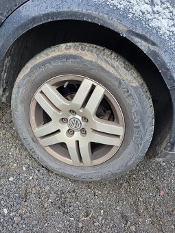 ZIMNÍ SADA ALU VW 5X100 195/65R15 - 2