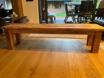 Dřevěná lavice drásaná - 2