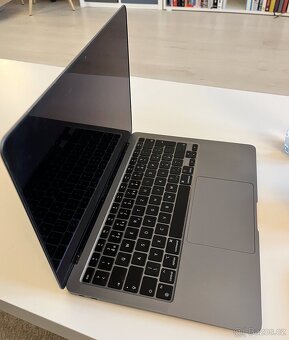 MacBook Air 13" M1 CZ Vesmírně Šedý 2020 - 2