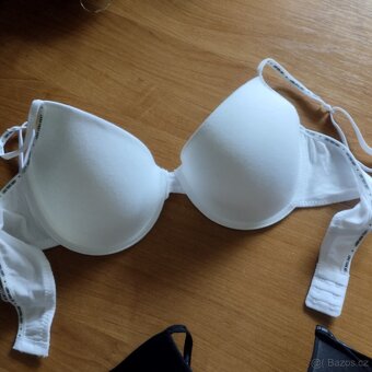 2 x podprsenka - 2