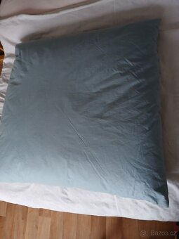 Péřové polštáře - 2