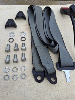 ŠKODA 105 / 120 PÁSY - 2