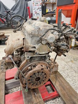 Suzuki Jimny motor 1,3 G13BB - 2