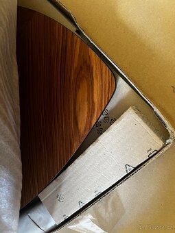 Nový konferenční stolek Ikea Lövbacken - 2